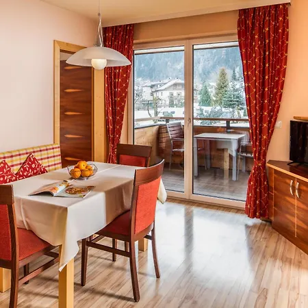 アパート Apparthaus & Hofer