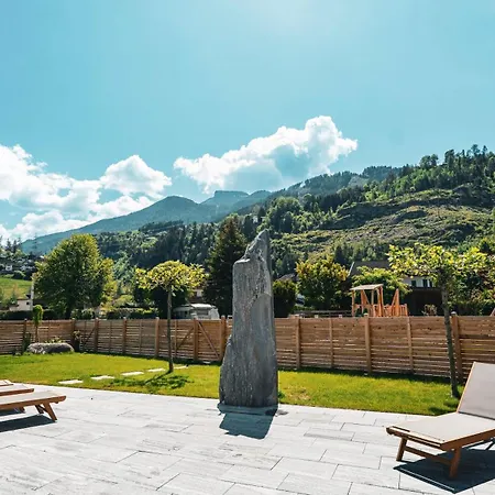 Apparthaus & Hofer *