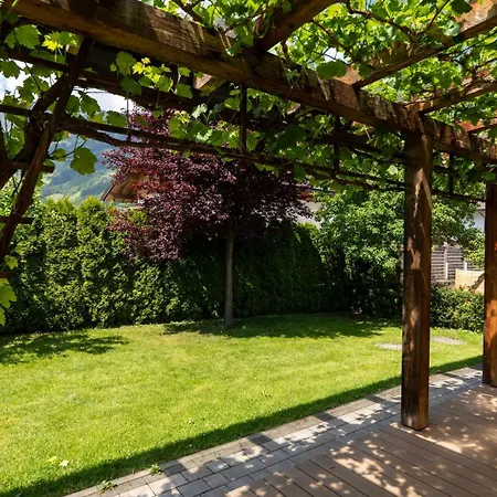 アパート Apparthaus & Hofer